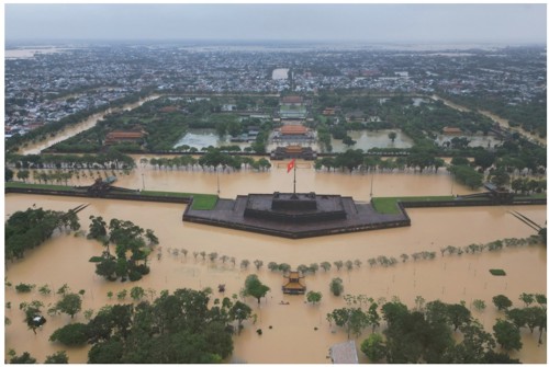 圖9、2025年10月28日，順化市發生洪水